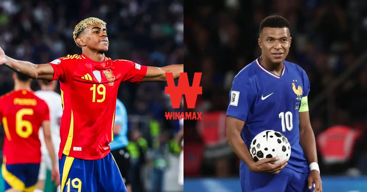 Lamine Yamal (Espagne) et Kylian Mbappé (France) de part et d'autre du logo Winamax avant France - Espagne